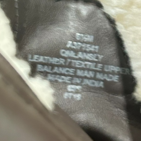 Marc Fisher Lansly Dark Brown suede lace up combat  Boots lug sole size 6.5 - Picture 10 of 10